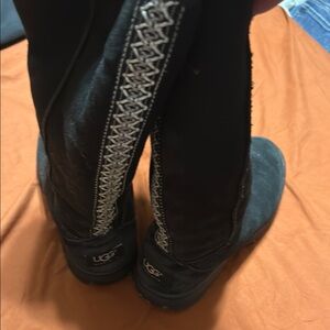 UGG Black Winter Rain Boots with Zigzag Stitching